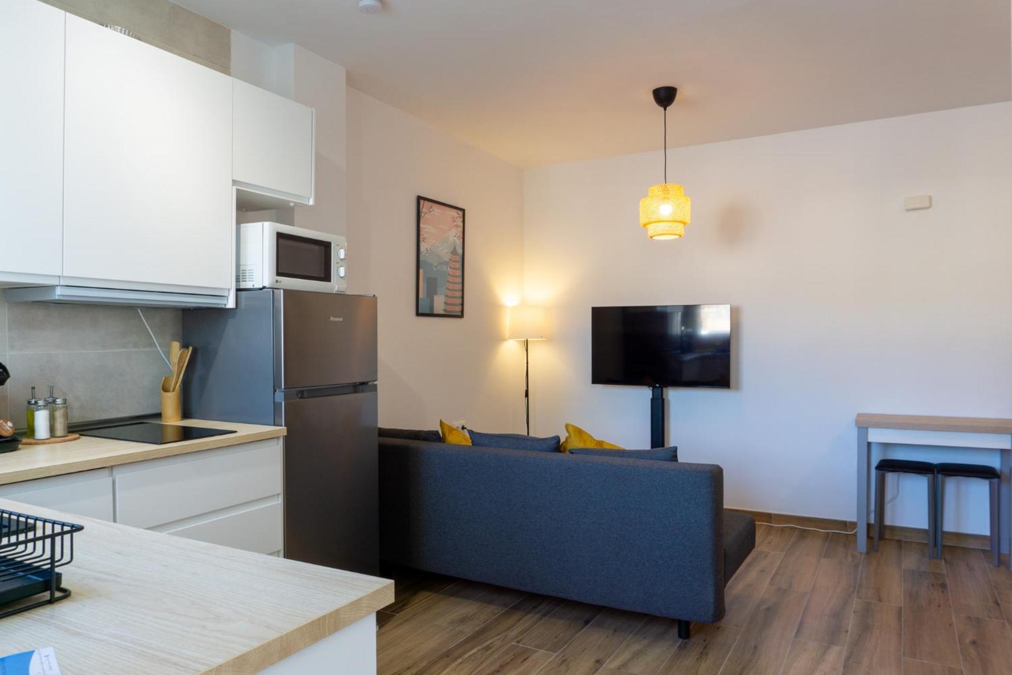 Apartamento Con Terraza En La Playa La Cala Del Moral المظهر الخارجي الصورة