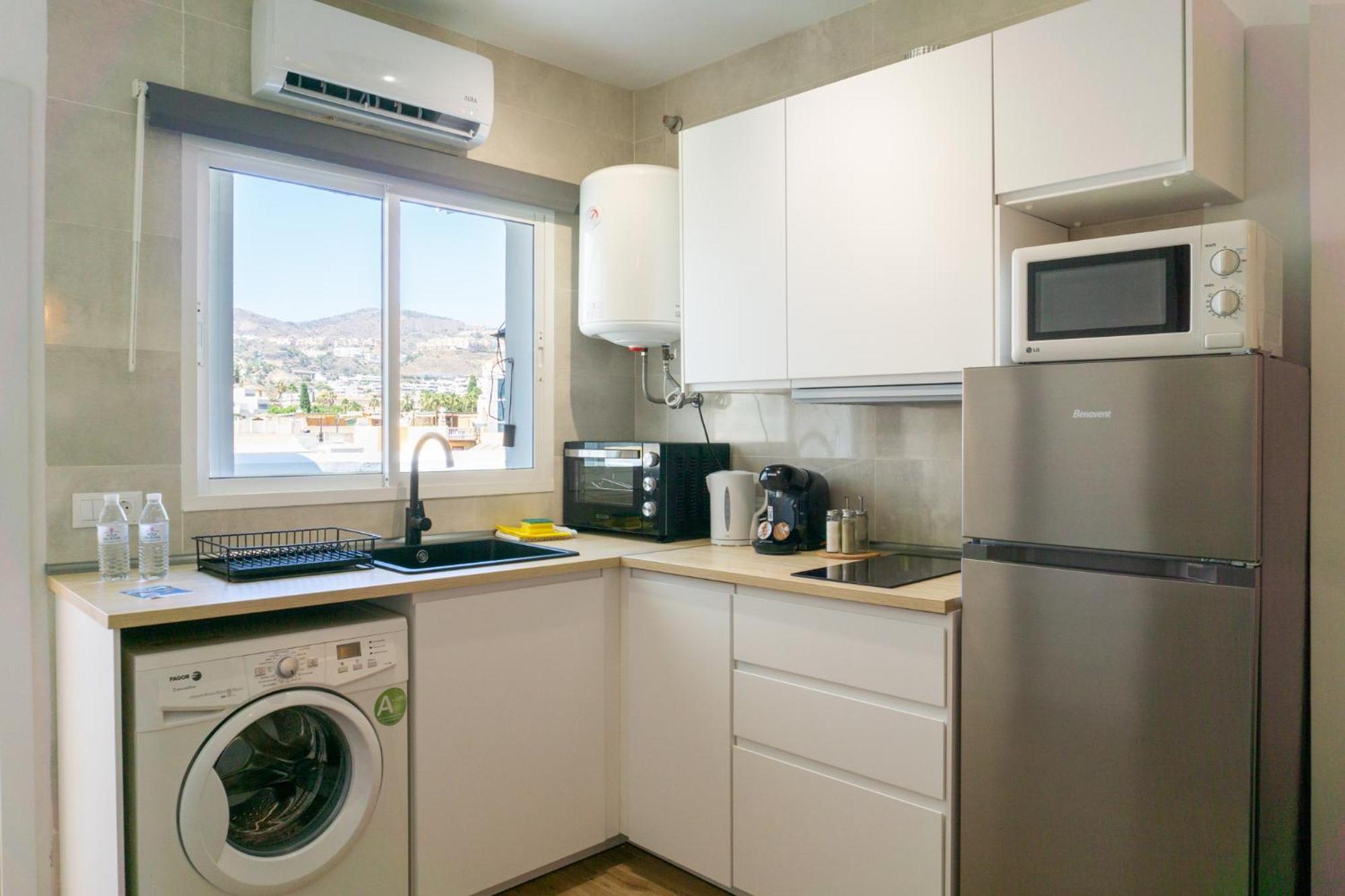 Apartamento Con Terraza En La Playa La Cala Del Moral المظهر الخارجي الصورة
